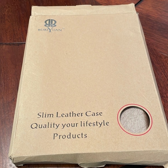 iPad case - Picture 3 of 10